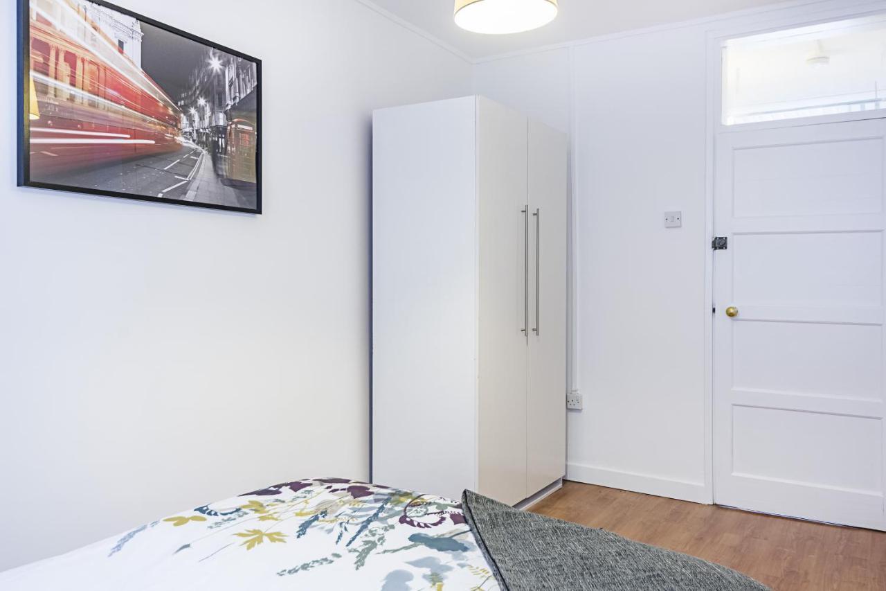 Comfortable 3 Bed Flat Zone 1 London Exteriör bild